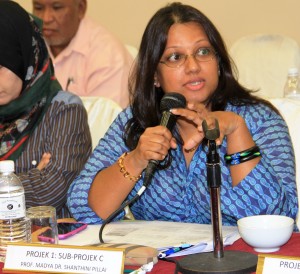 Prof. Madya Dr. Shanthini Pillai