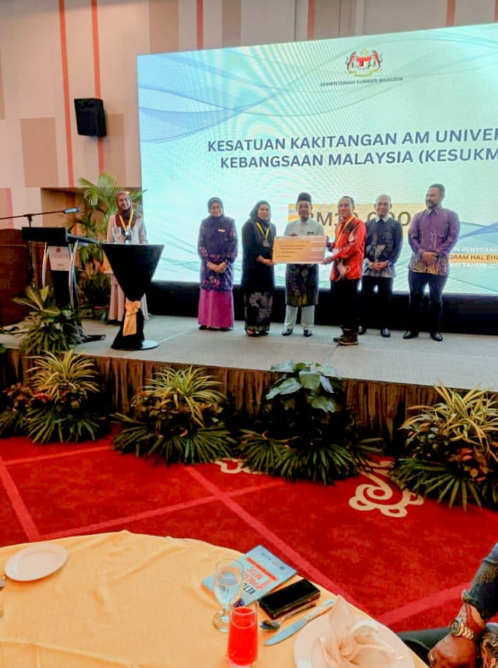 KESUKMA UKM Berjaya Terima Geran Bantuan Program Hal Ehwal Kesatuan ...