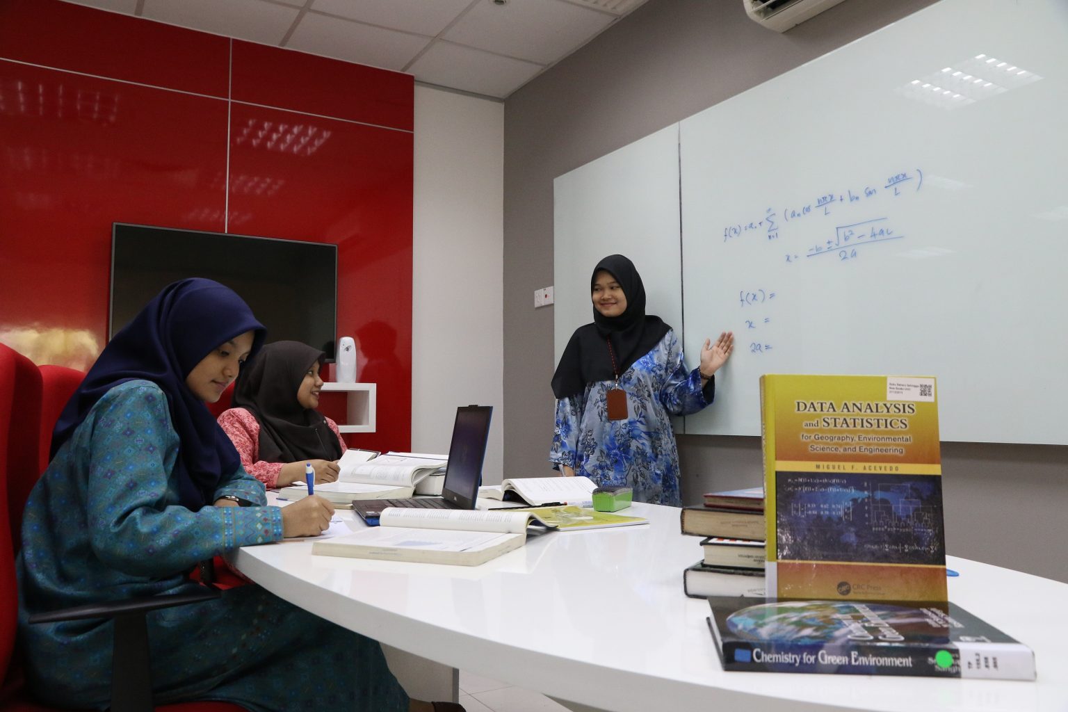 e thesis perpustakaan ukm