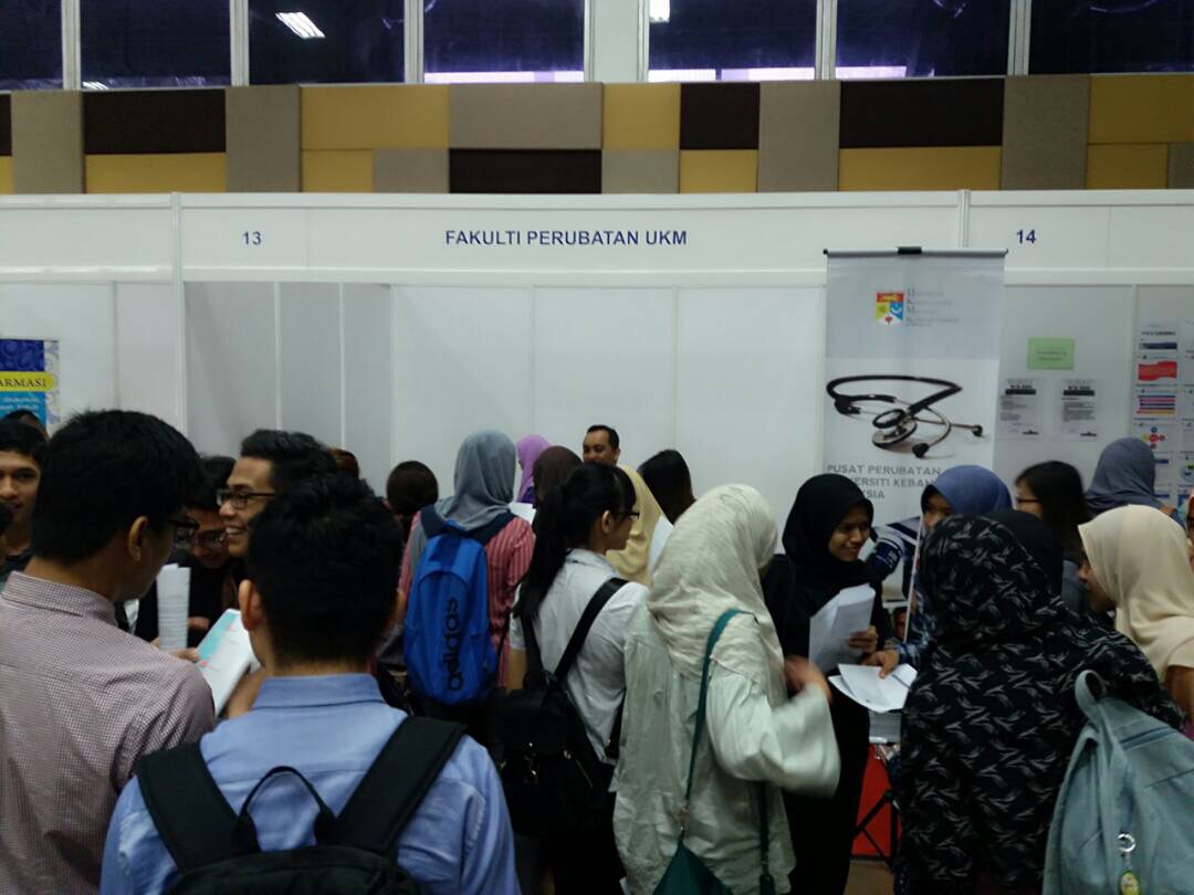 UKM Integrated Healthcare Internship & Career Day - Sekretariat ...